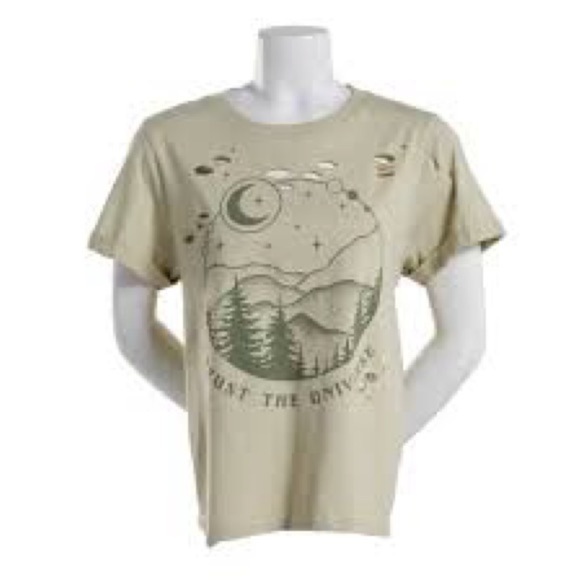 Love peace and lazy days distressed size medium tee - Picture 1 of 3